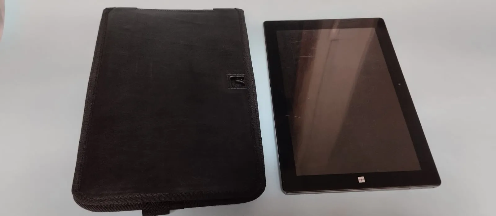/src/assets/products/Awow_Aibook10-4.jpeg
